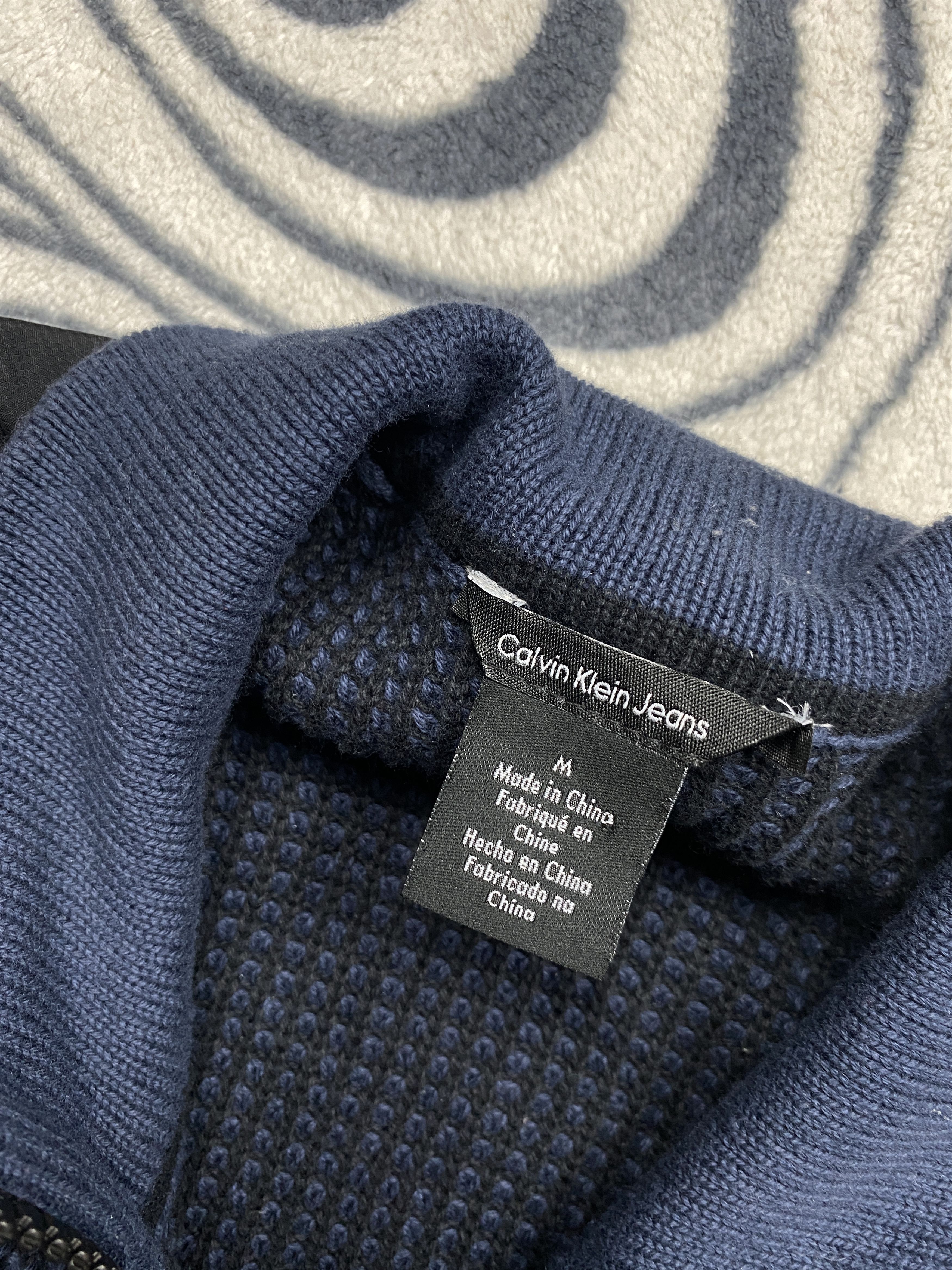Calvin Klein × Vintage Calvin Klein Vintage Mens Knitwear Sweater Size US M / EU 48-50 / 2 - 4 Thumbnail