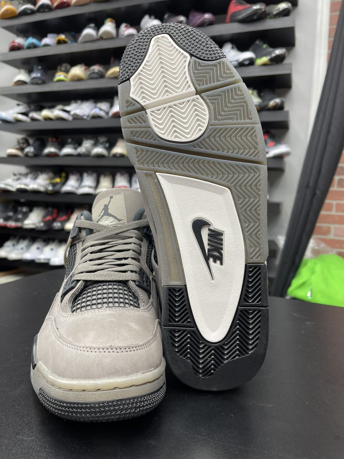 Jordan Brand Size 13 - Jordan 4 Retro Cave Stone Size US 13 / EU 46 - 8 Thumbnail