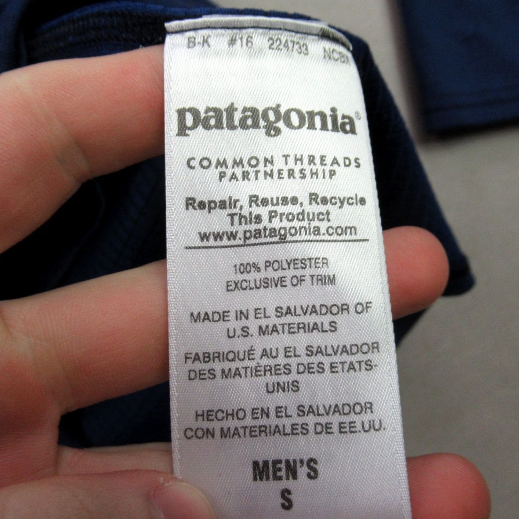 Patagonia Patagonia Sweater Shirt Mens Small Long Sleeve 1/4 Zip Pullover Blue Lightweight Size US S / EU 44-46 / 1 - 5 Thumbnail