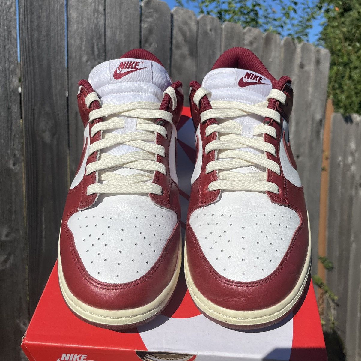 Nike Nike Dunk low Vintage Team Red size 9 men / 10.5 w Size US 9 / EU 42 - 2 Thumbnail