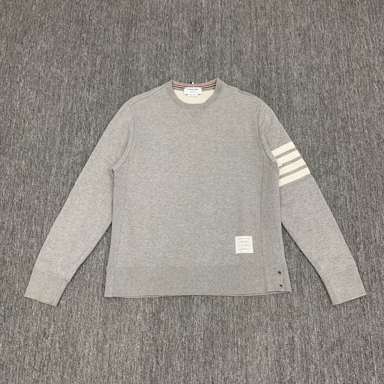 Thom Browne Thom Browne Gray Sweater with Stripes Size US XXL / EU 58 / 5 - 1 Thumbnail