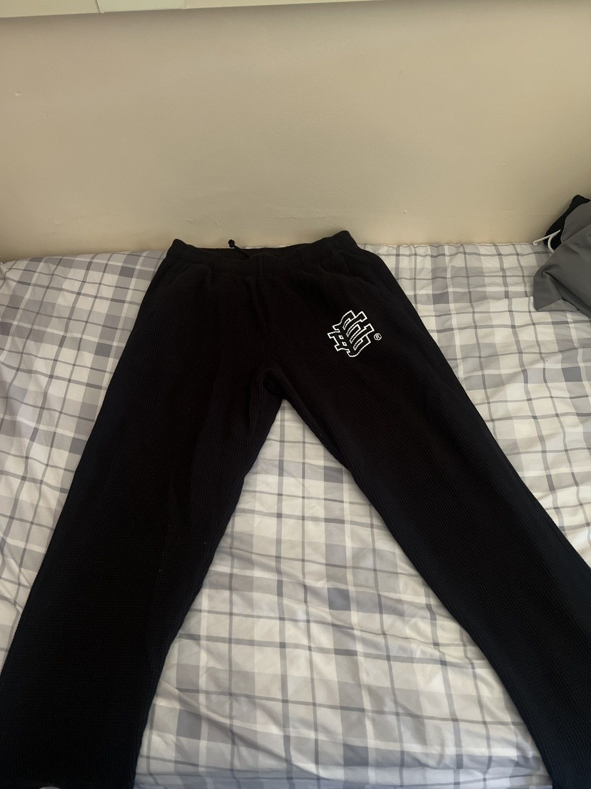 Eric Emanuel Eric Emanuel EE Black Thermal Pants medium Size US 30 / EU 46 - 1 Thumbnail