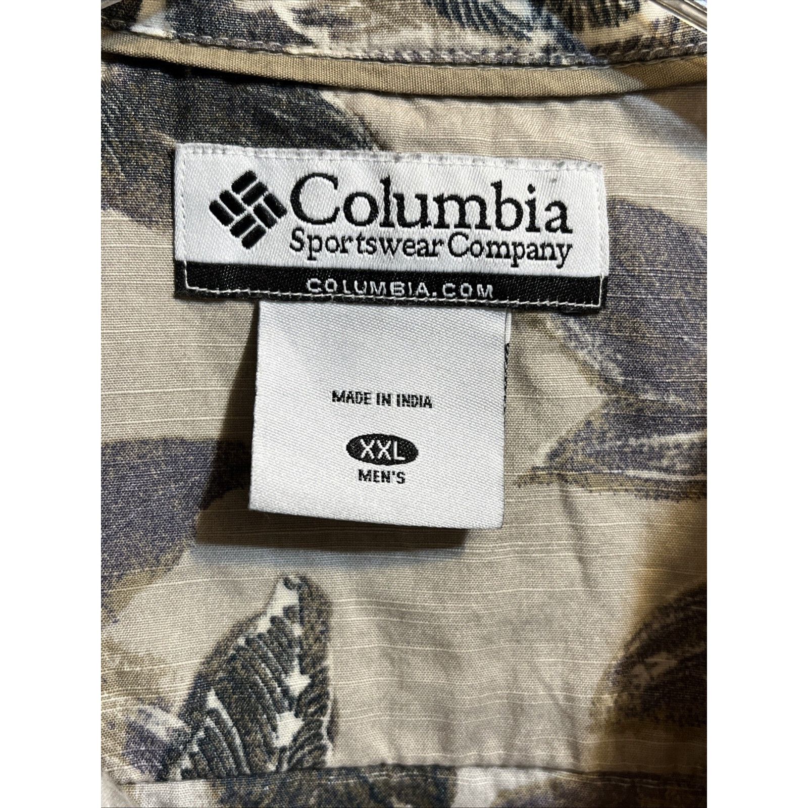 Columbia Columbia Men's Short Sleeve Casual Shirt Size XXL Gray Fish Size US XXL / EU 58 / 5 - 3 Thumbnail