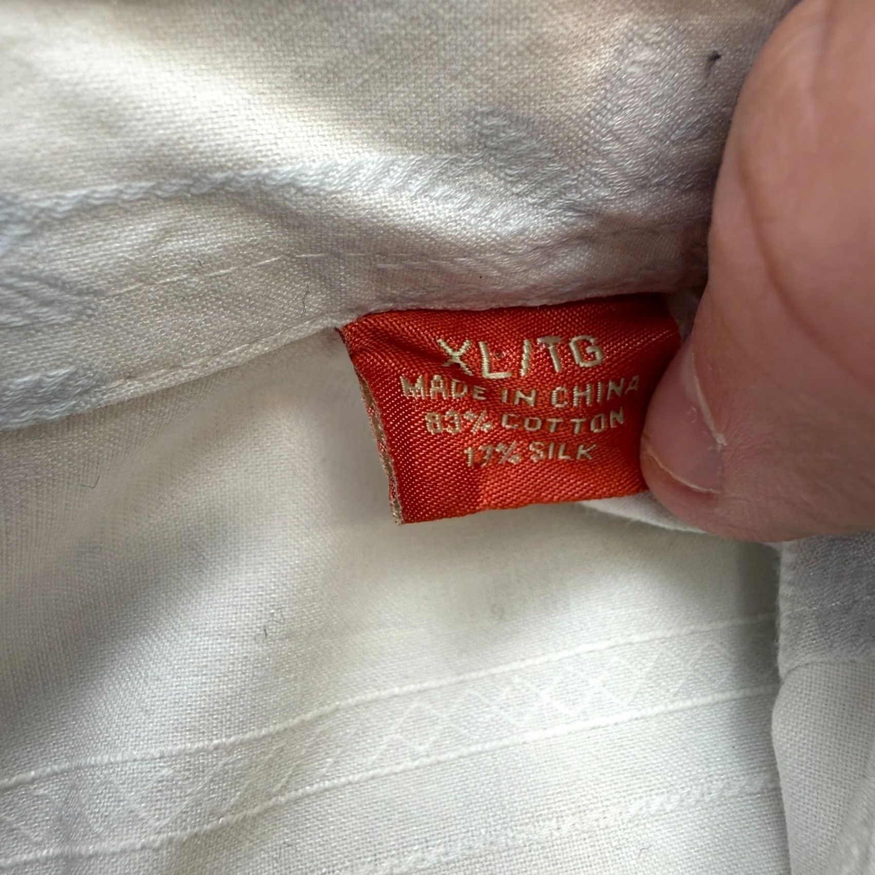Tommy Bahama Tommy Bahama Shirt Mens XL White Embossed Palms Island Silk Cotton Beach Resort Shirt Button-Up Size US XL / EU 56 / 4 - 7 Thumbnail