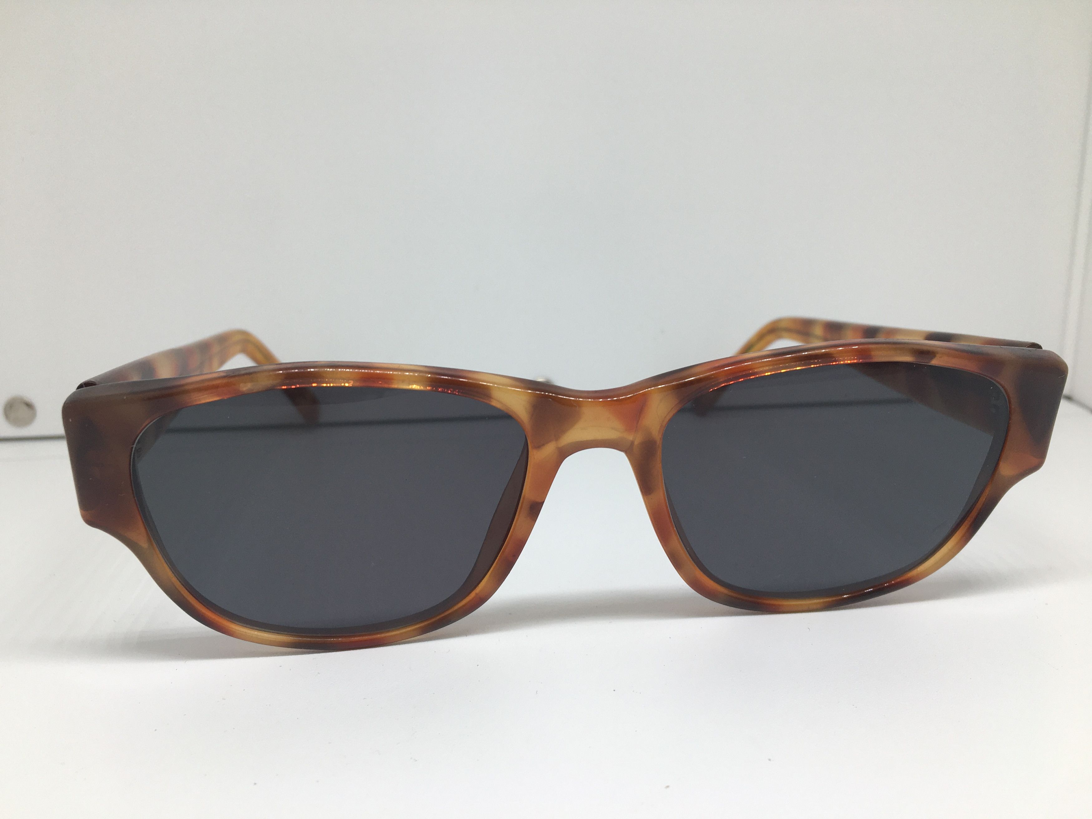 Bausch & Lomb Vintage Bausch & Lomb Acetate Sunglasses Frame Size ONE SIZE - 2 Thumbnail