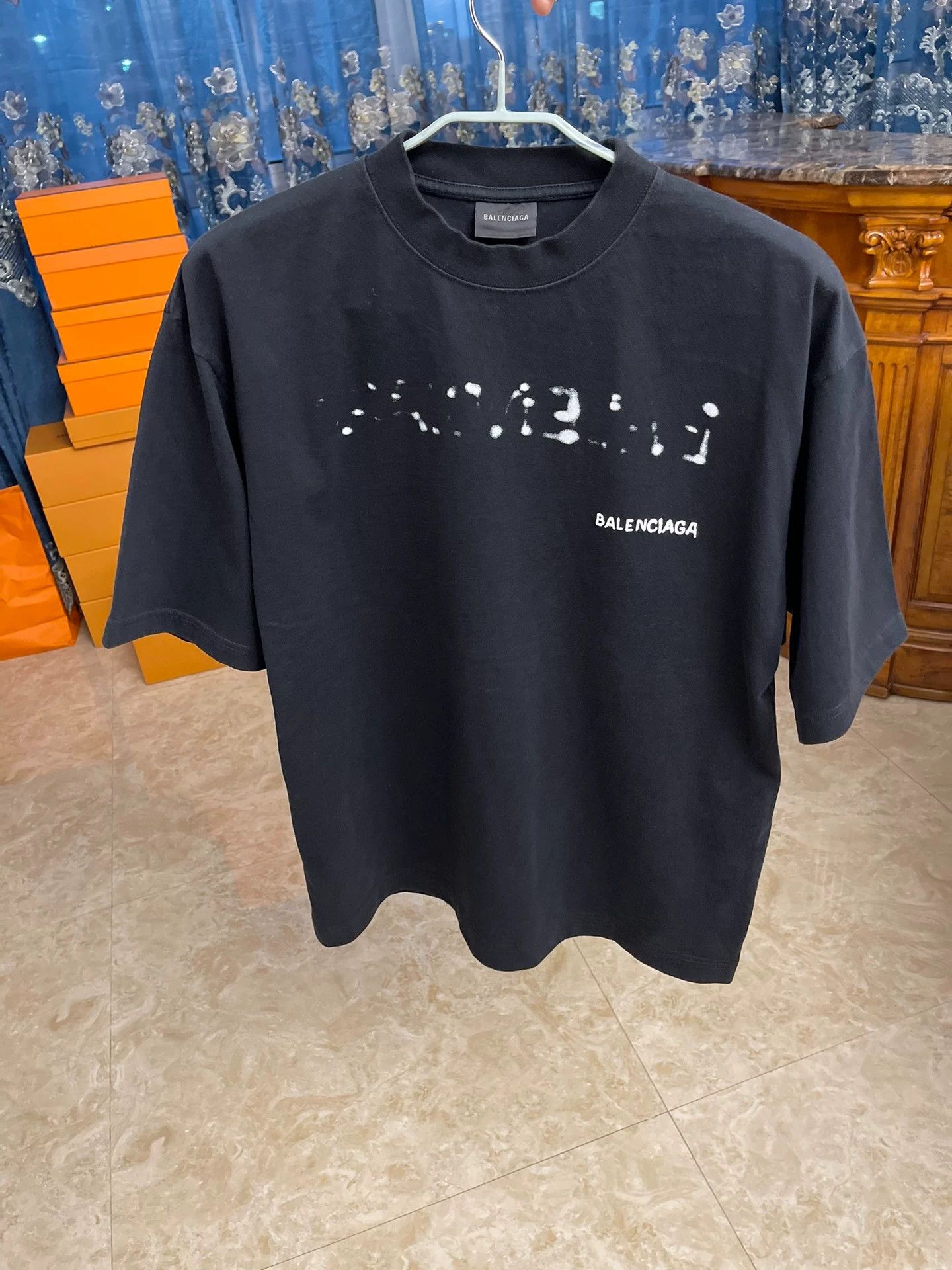 Balenciaga Balenciaga Distressed Black T-Shirt XS (L) Front/Back Logos Size US XS / EU 42 / 0 - 1 Thumbnail
