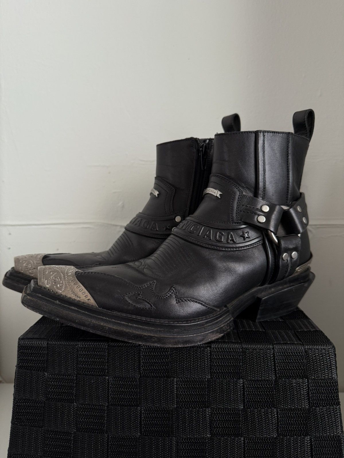Balenciaga Balenciaga Santiag Boots Size US 6 / IT 36 - 1 Thumbnail