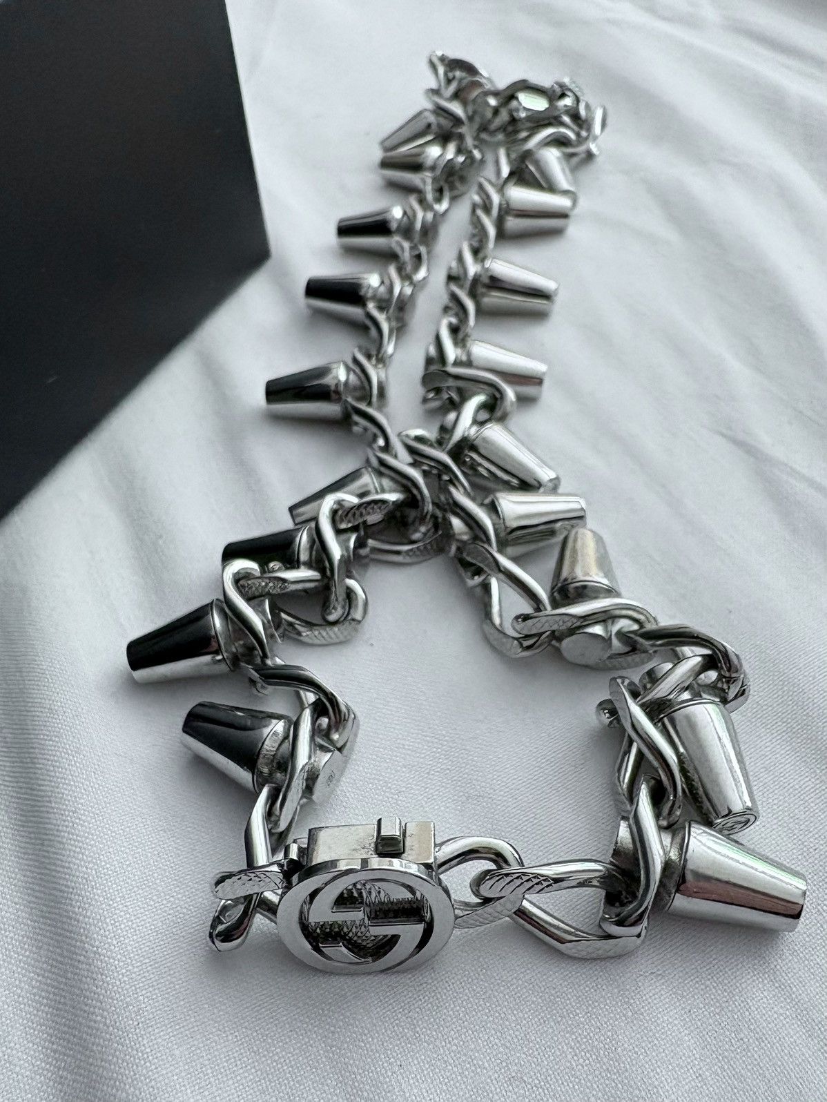 Gucci Gucci Long Necklace With Interlocking GG Studs Size ONE SIZE - 8 Thumbnail