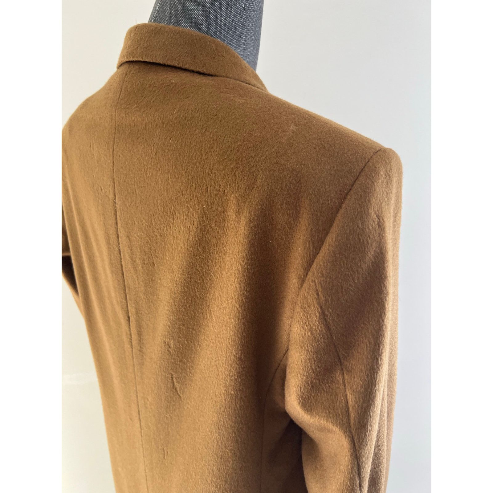 Hickey Freeman Hickey Freeman 3 Button Long Overcoat Vicuña Color Size 40 Size US S / EU 44-46 / 1 - 11 Thumbnail