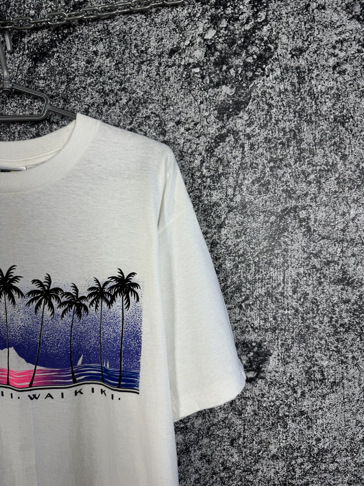Vintage Men’s Hawaii Waikiki Vintage T-Shirt Big Logo Palm Size L Size US L / EU 52-54 / 3 - 2 Thumbnail