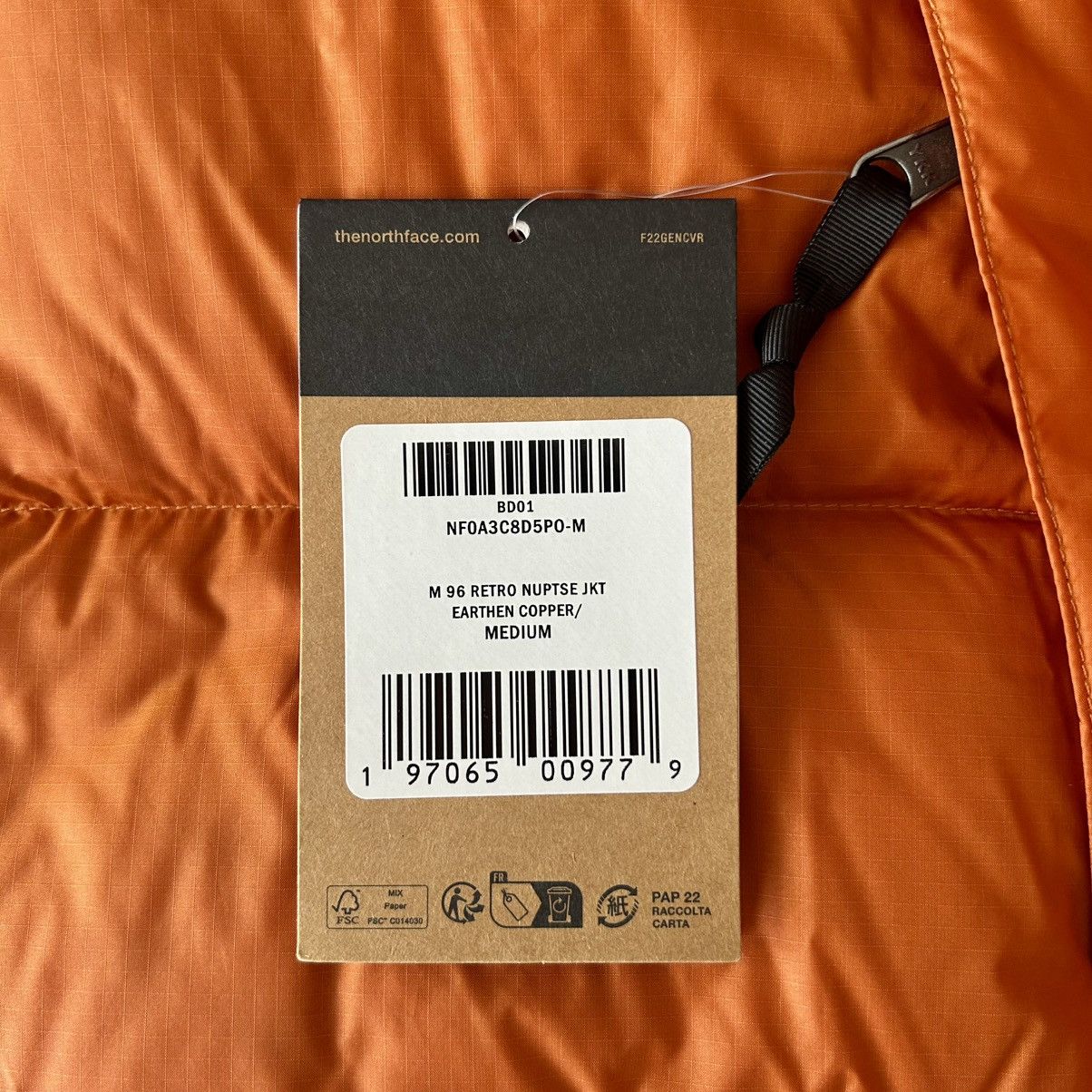The North Face The North Face Retro 1996 Nuptse Size US M / EU 48-50 / 2 - 5 Thumbnail