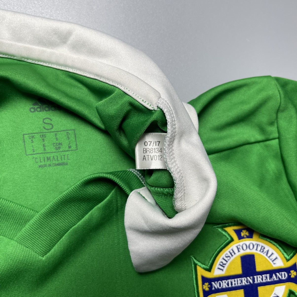 Adidas NORTHERN IRELAND ADIDAS 2017/2018 FOOTBALL JERSEY #11 BRUNT Size US S / EU 44-46 / 1 - 6 Thumbnail