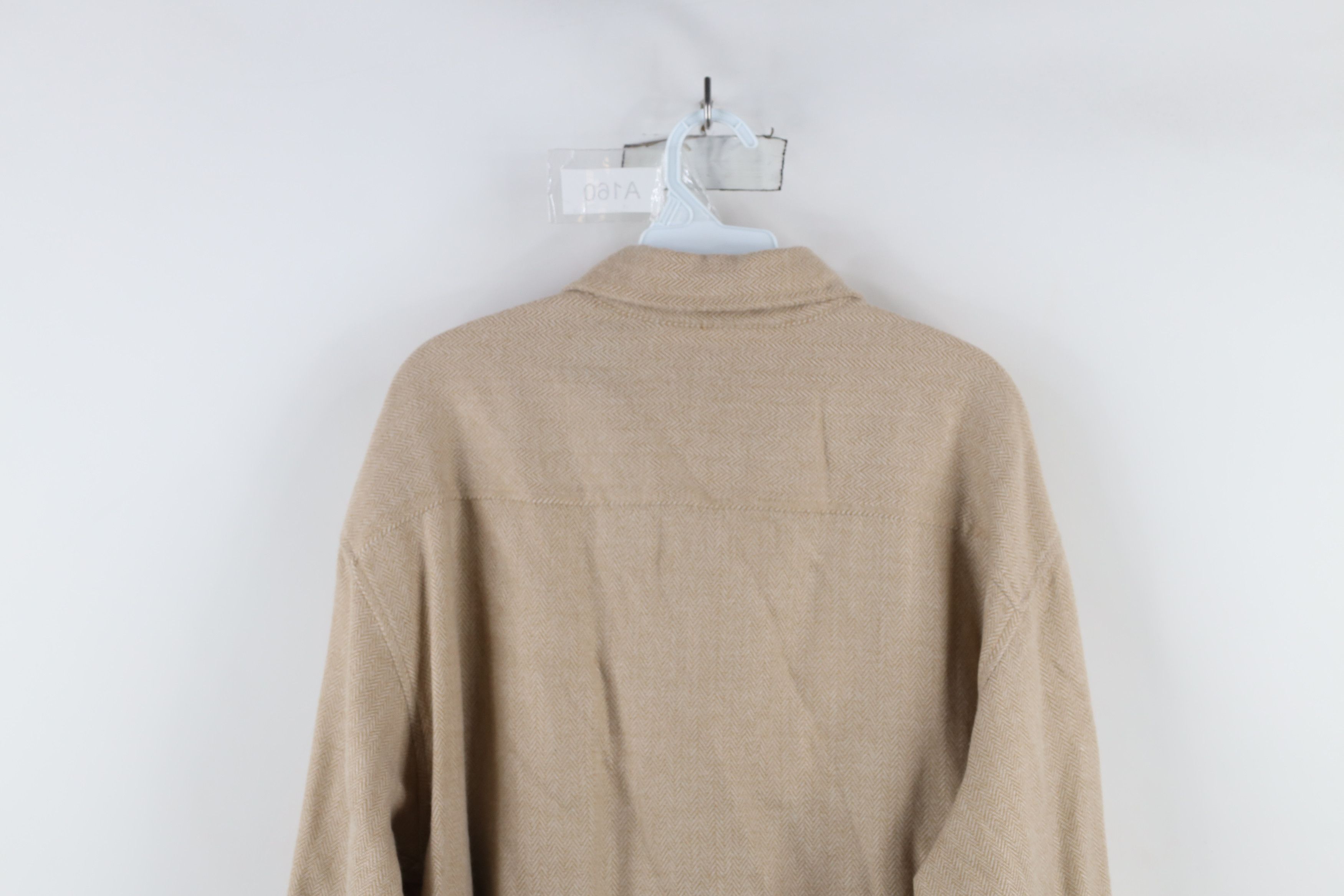 Vintage Vintage 90s Streetwear Herringbone Collared Button Shirt Size US XL / EU 56 / 4 - 11 Thumbnail