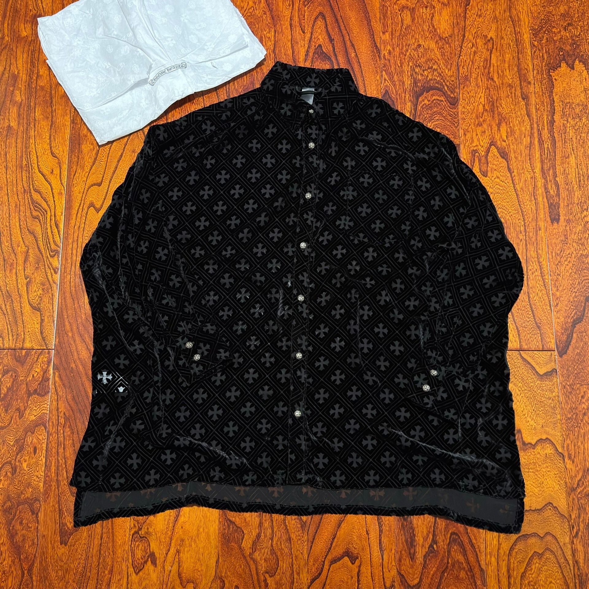 Chrome Hearts chrome hearts black velvet cross shirt Size US M / EU 48-50 / 2 - 1 Thumbnail