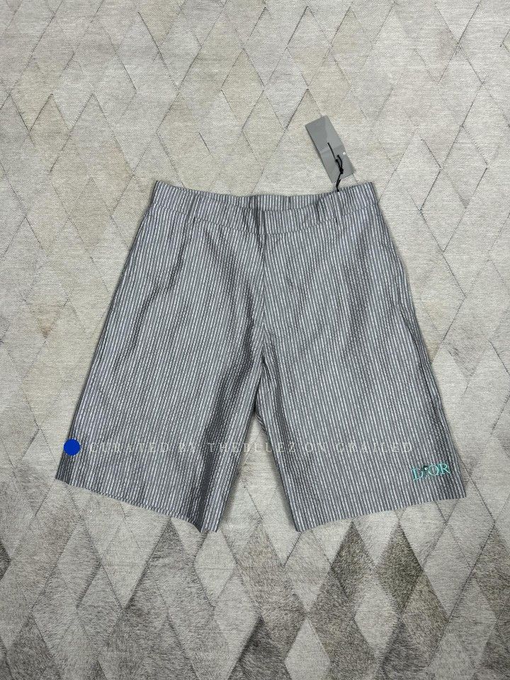 Dior Striped Gray Shorts in Size 32 Size US 32 / EU 48 - 1 Thumbnail