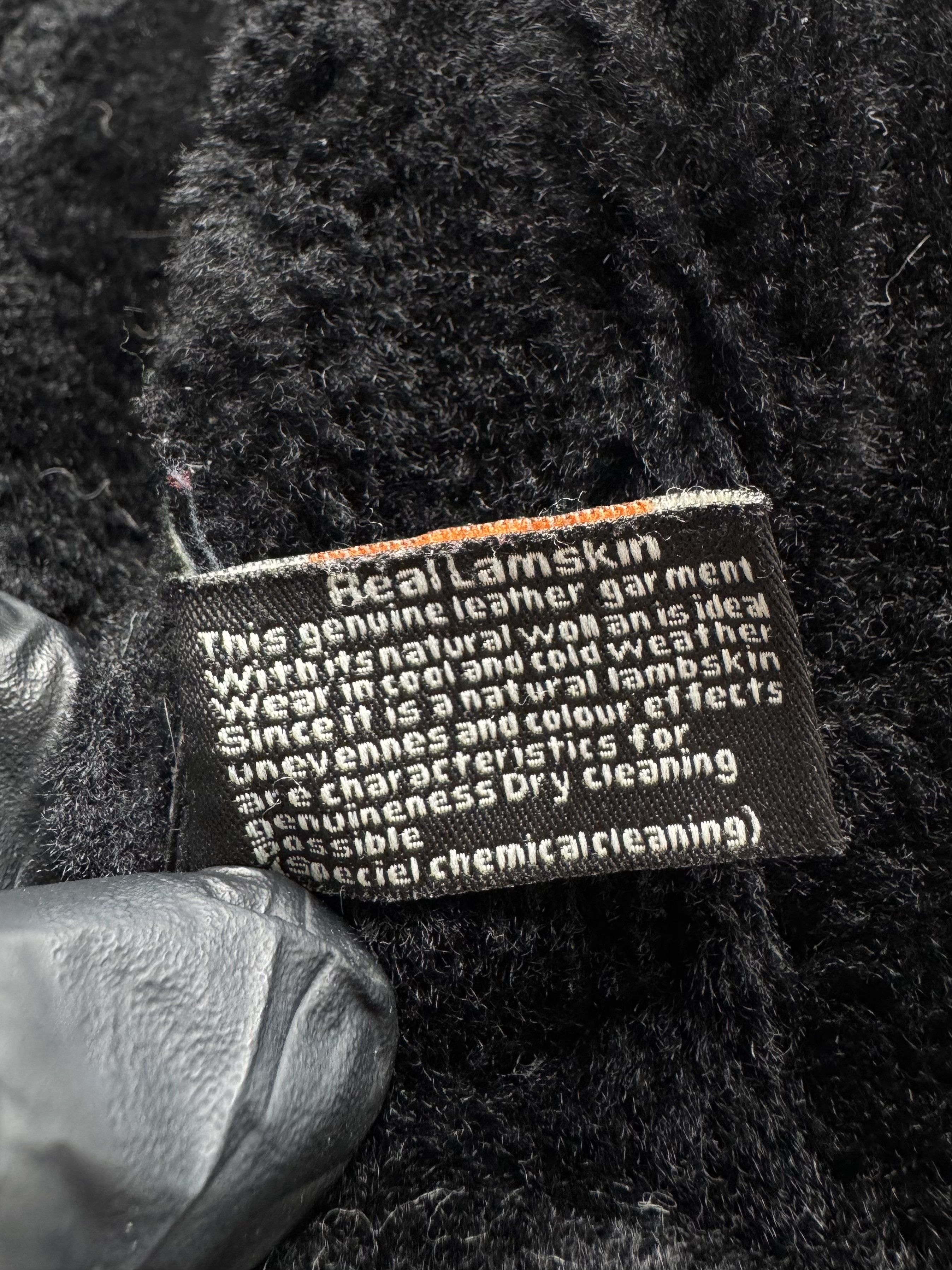 Vintage Vintage Black Sheepskin Leather Coat Long Zip Size S / US 4 / IT 40 - 13 Thumbnail