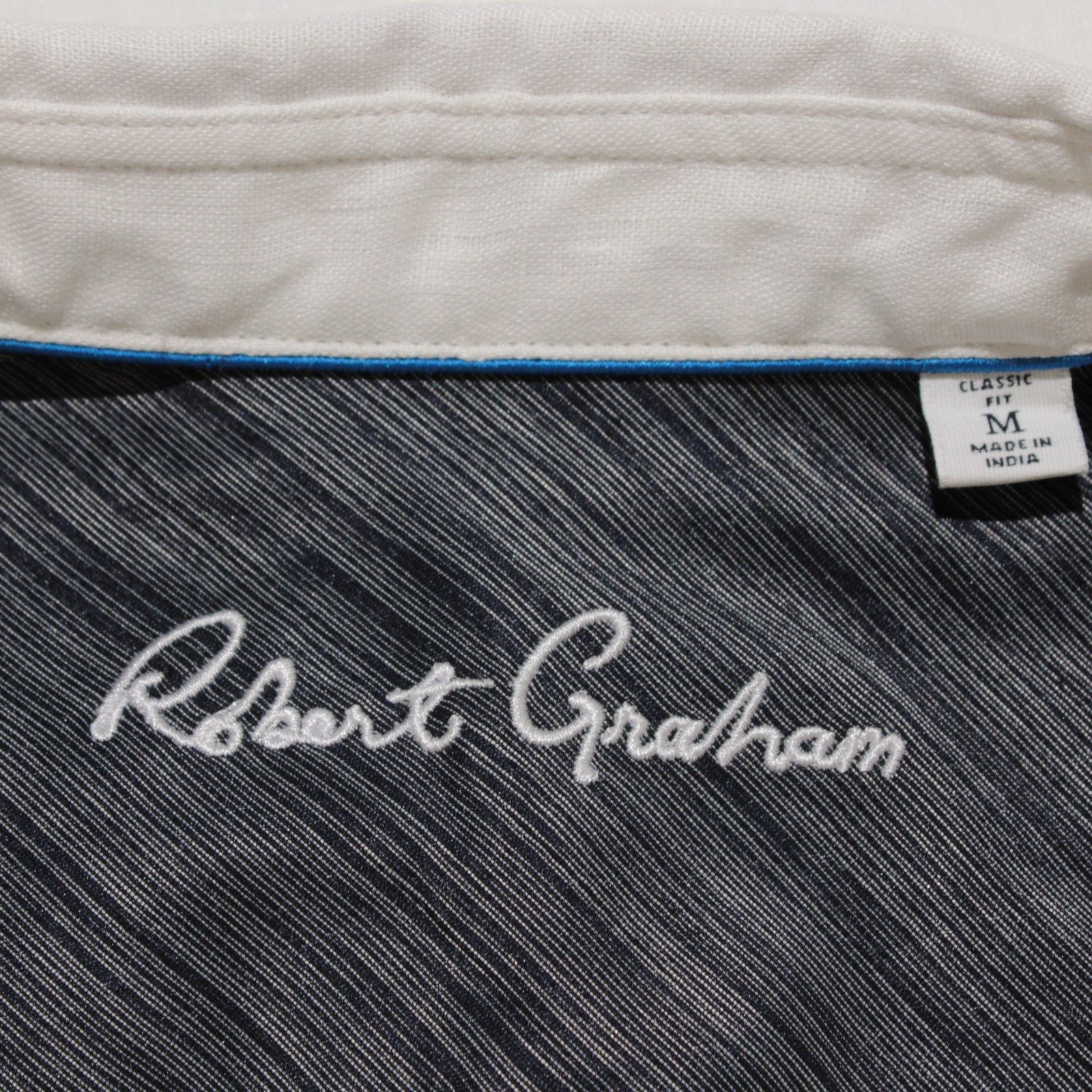 Robert Graham Robert Graham New with tags Shirt Size M US In White Size US M / EU 48-50 / 2 - 2 Thumbnail