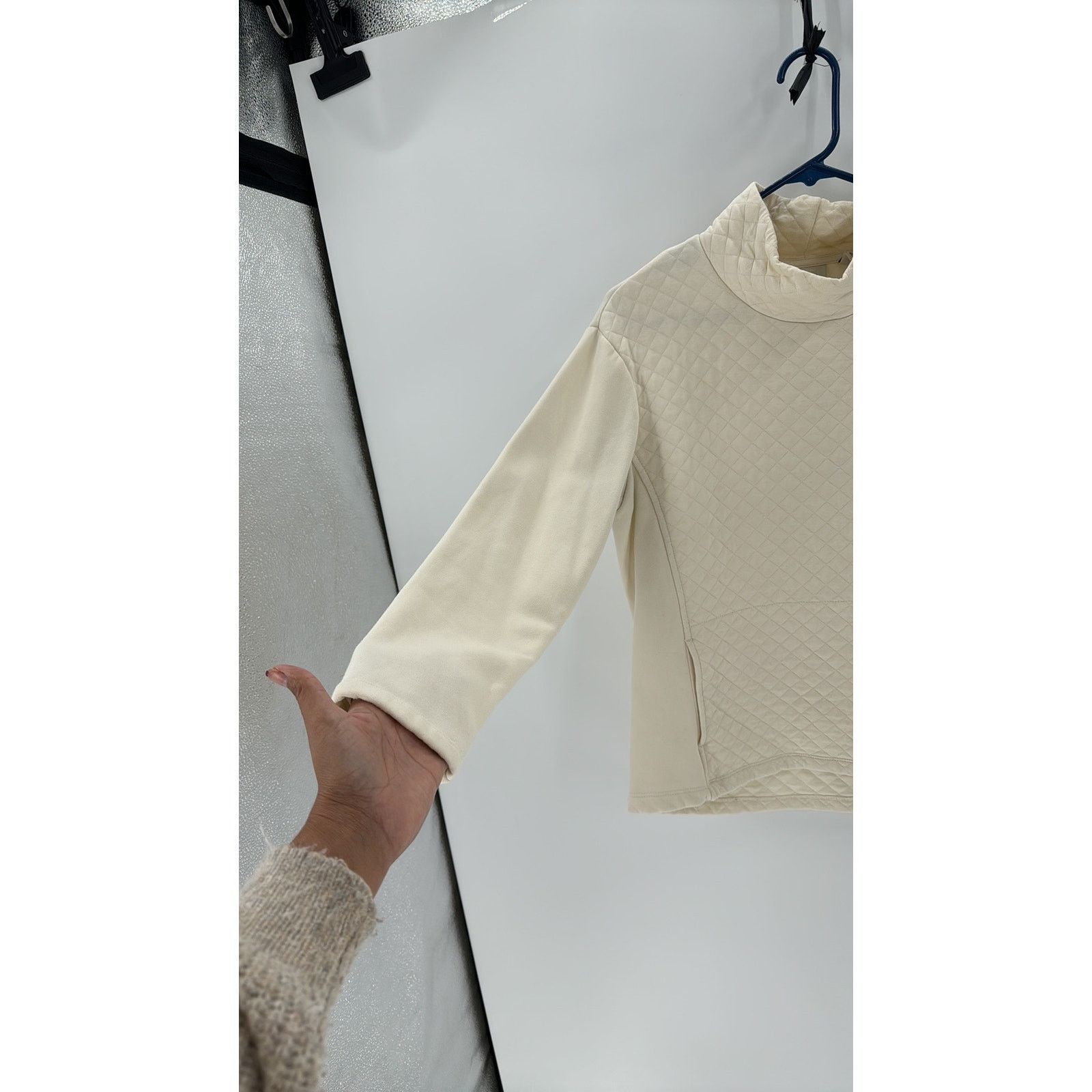 L.L. Bean LL Bean Sweater sz S Petite cream Pullover Mock Neck quilted Size S / US 4 / IT 40 - 8 Thumbnail