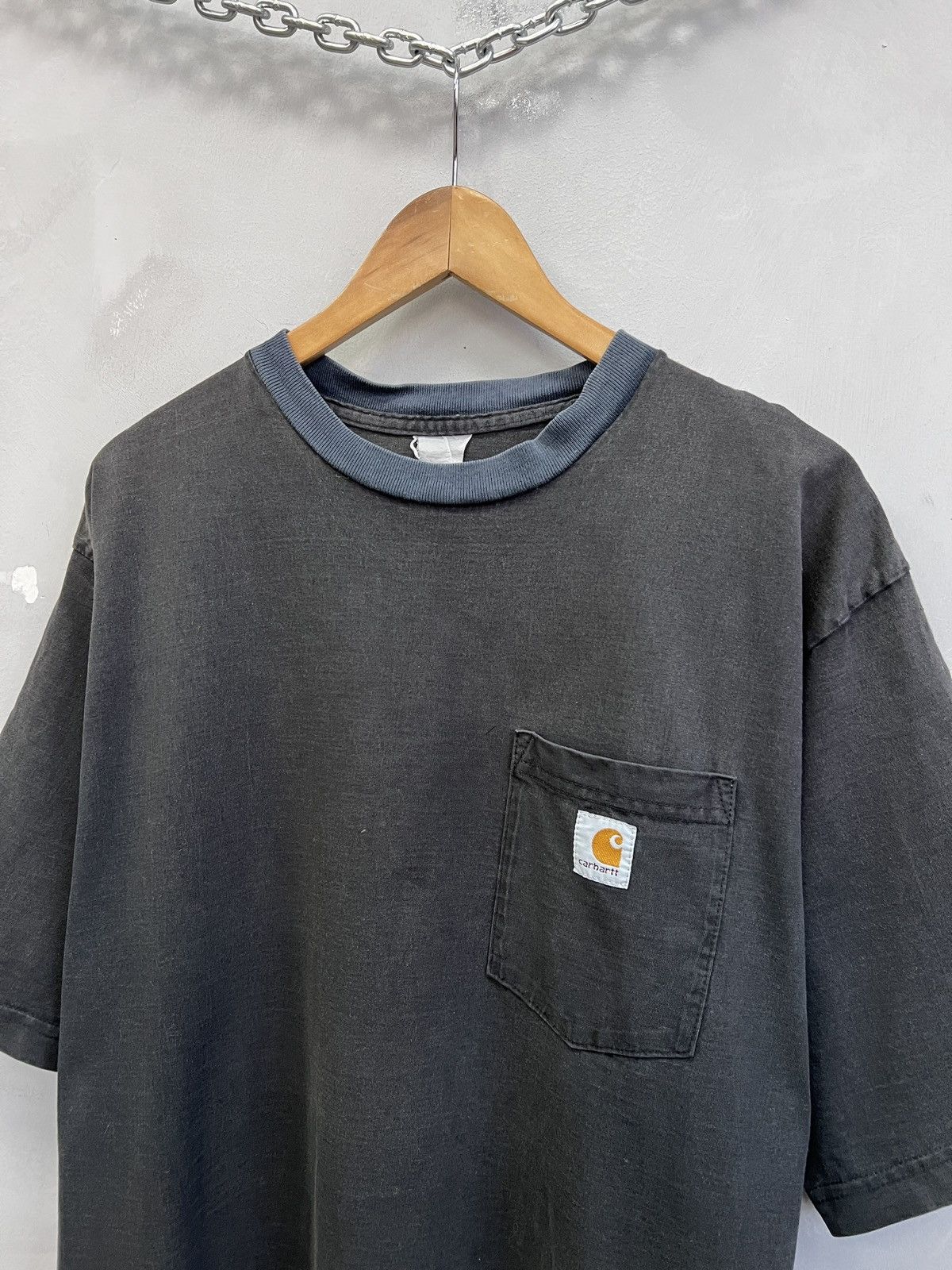 Carhartt Carhartt sun faded black t-shirt oversize y2k workwear style Size US L / EU 52-54 / 3 - 3 Thumbnail