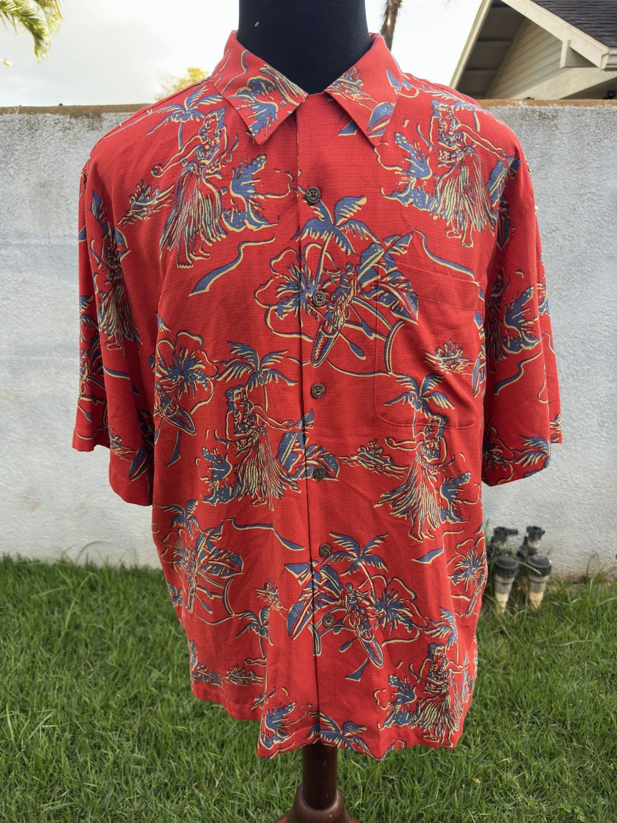 PreOwned Reyn Spooner Hawaiian Print Red Full Button Men's L