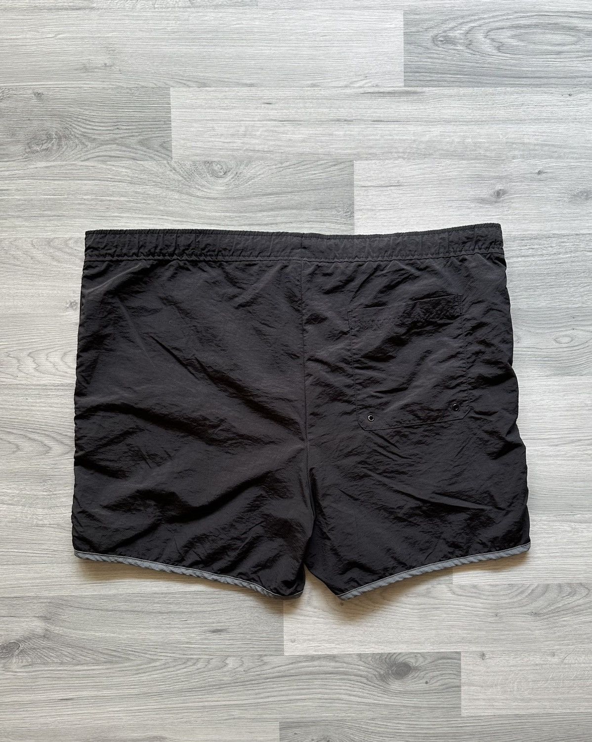 Nike × Nike ACG × Vintage Vintage nylon shorts Nike athletic 90s swoosh (size XL) Size US 42 / EU 58 - 8 Thumbnail