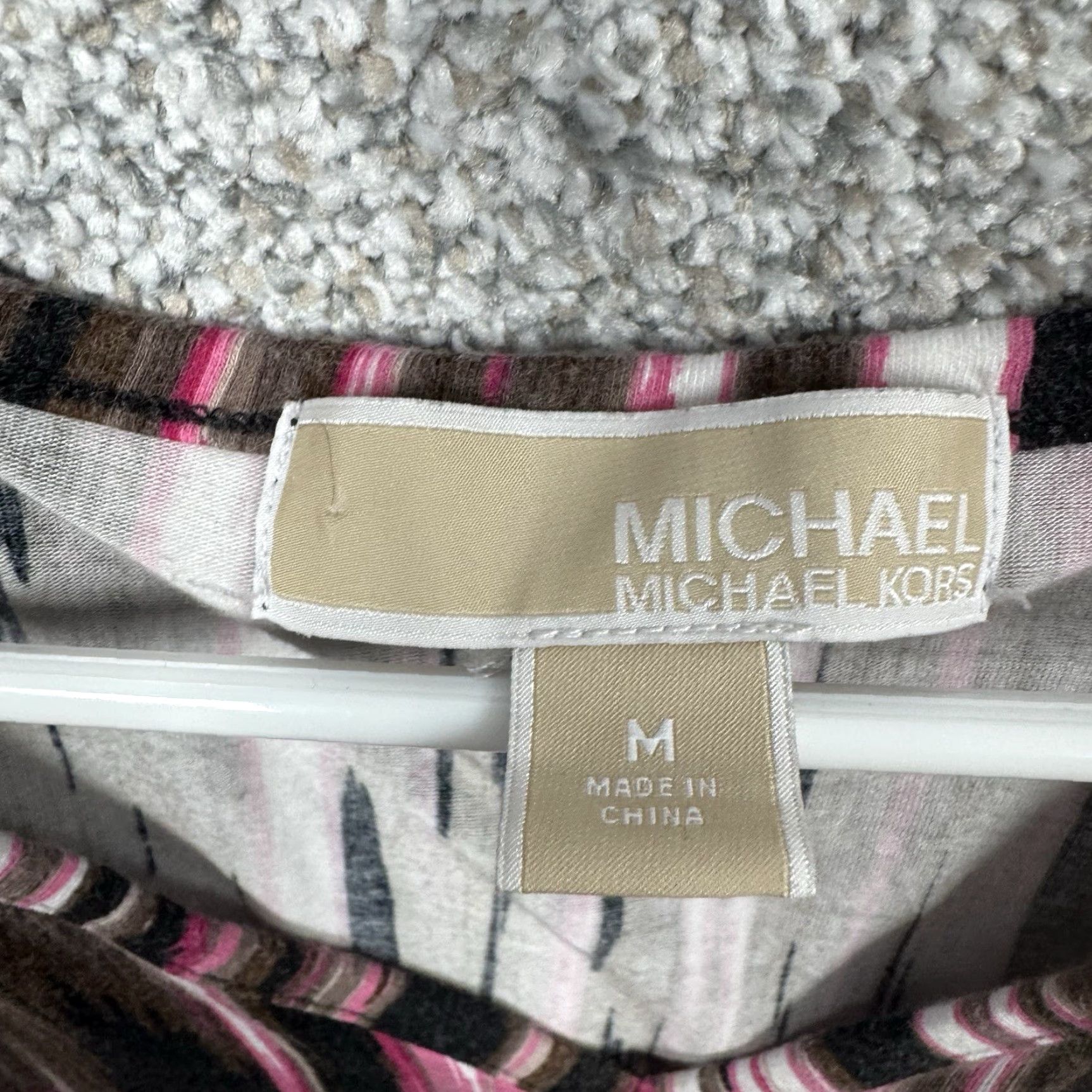 Michael Kors Michael Kors Tunic Top Medium Office Chic Retro Y2K Resort Vacation Abstract Bohemian Designer Retro Tunic Women Multicolor Sleeveless V-Neck Size M / US 6-8 / IT 42-44 - 4 Thumbnail