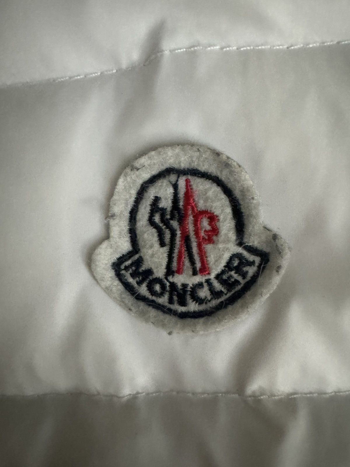 Moncler Moncler puffer vest Size US XL / EU 56 / 4 - 4 Thumbnail