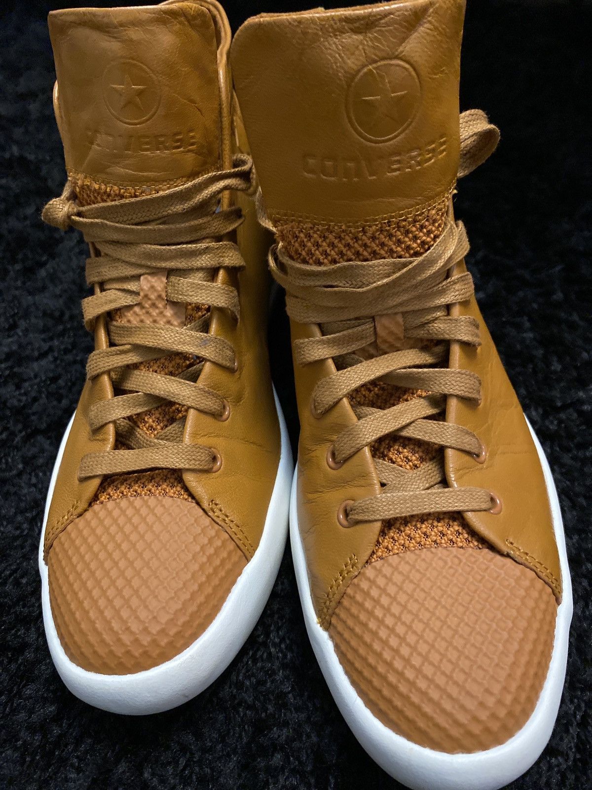 Converse Men’s high top Size US 9 / EU 42 - 6 Thumbnail