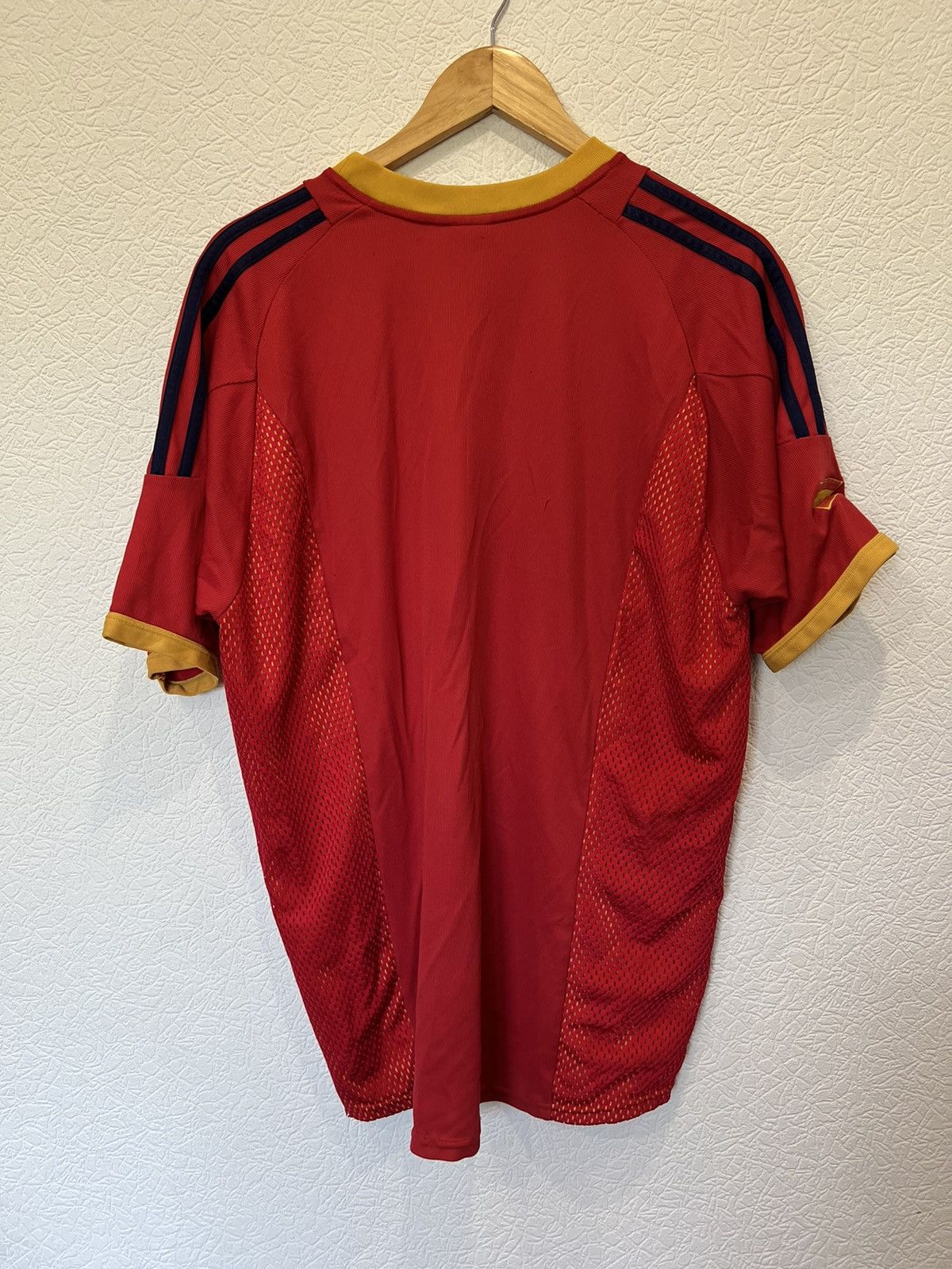 Adidas Adidas Spain 2002 Home Kit Soccer Jersey Size US L / EU 52-54 / 3 - 7 Thumbnail