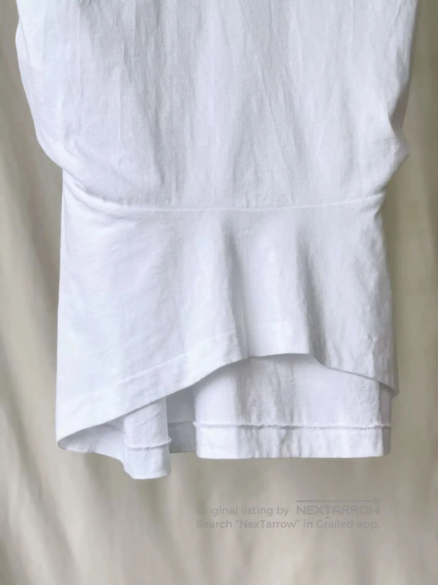 CDG by Comme des Garcons Unique Deconstructed White T-Shirt. Size S / US 4 / IT 40 - 7 Thumbnail