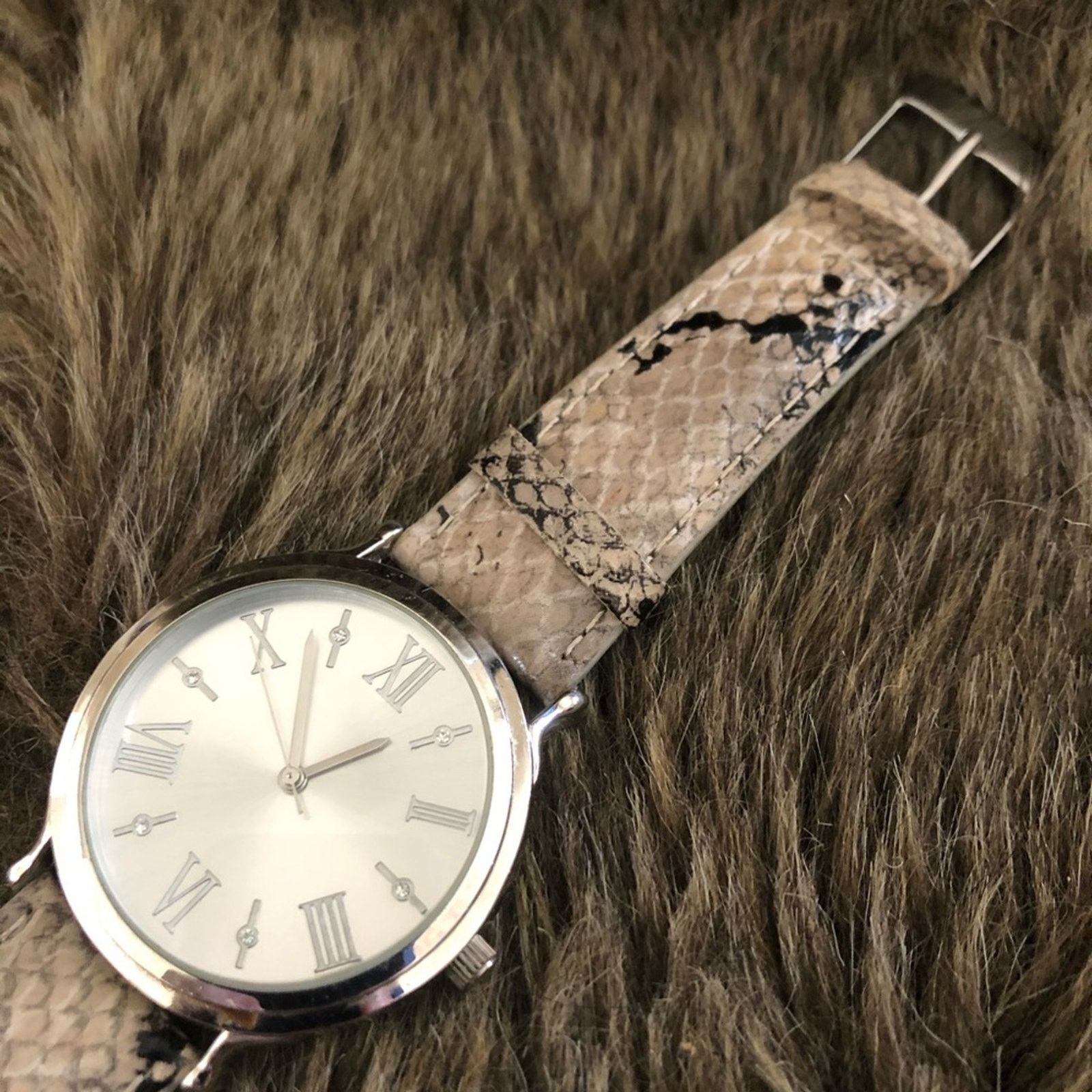 Jewelry Ladies Roman numeral snake skin leather band watch Size ONE SIZE - 6 Thumbnail