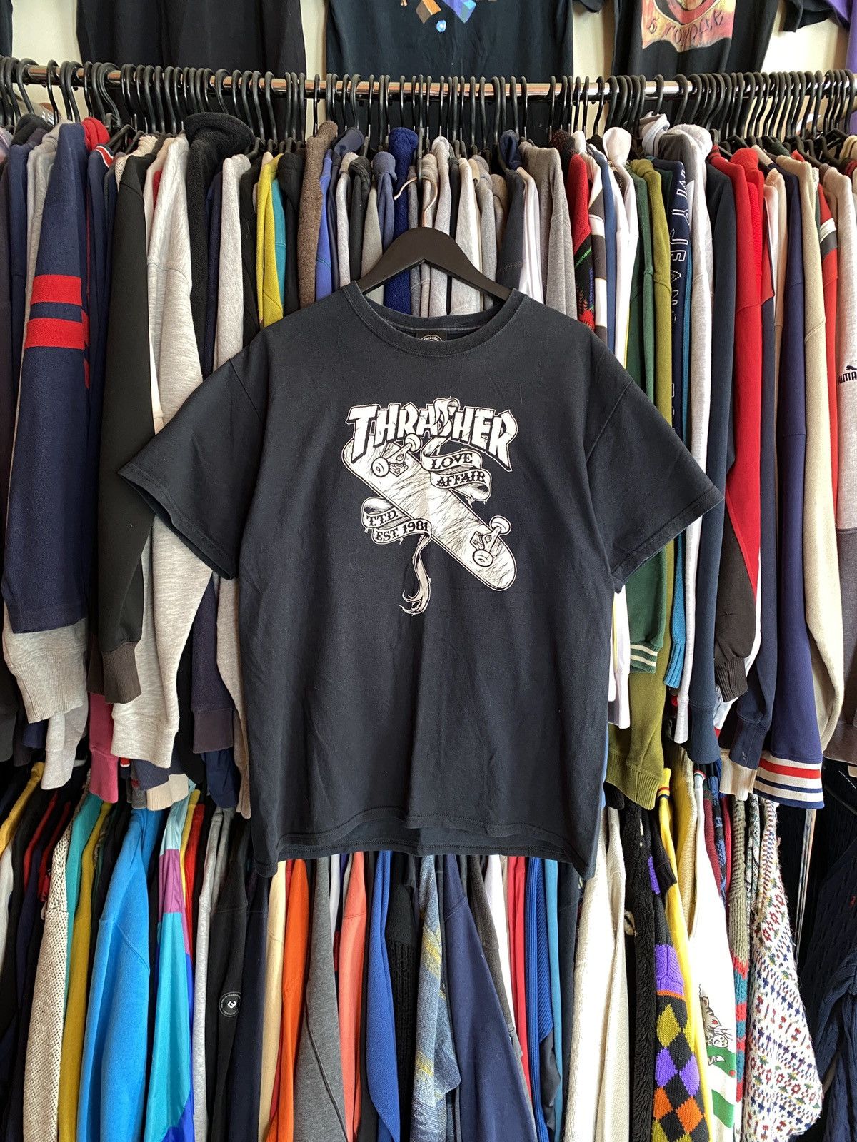 Thrasher VINTAGE THRASHER LOVE AFFAIR T-SHIRT SKATER Size US L / EU 52-54 / 3 - 1 Thumbnail