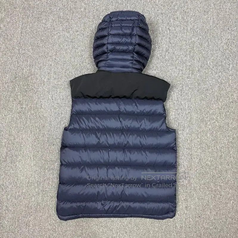 Burberry Burberry Men's Blue Down Vest. Size US M / EU 48-50 / 2 - 2 Thumbnail