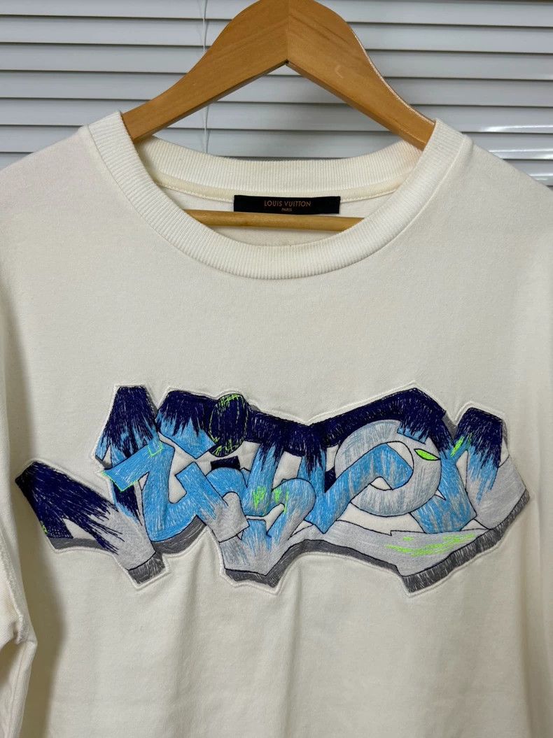Louis Vuitton Louis Vuitton Graffiti embroidered short sleeves Size US S / EU 44-46 / 1 - 3 Thumbnail