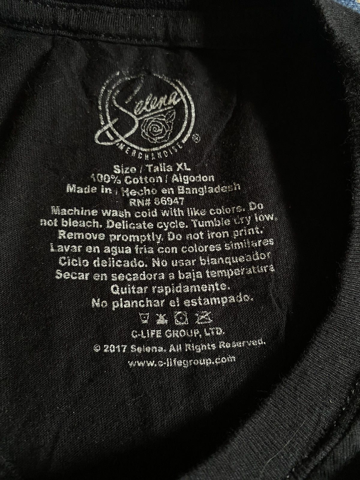 Band Tees × Rap Tees Selena Quantanilla Tshirt Size US XL / EU 56 / 4 - 5 Thumbnail