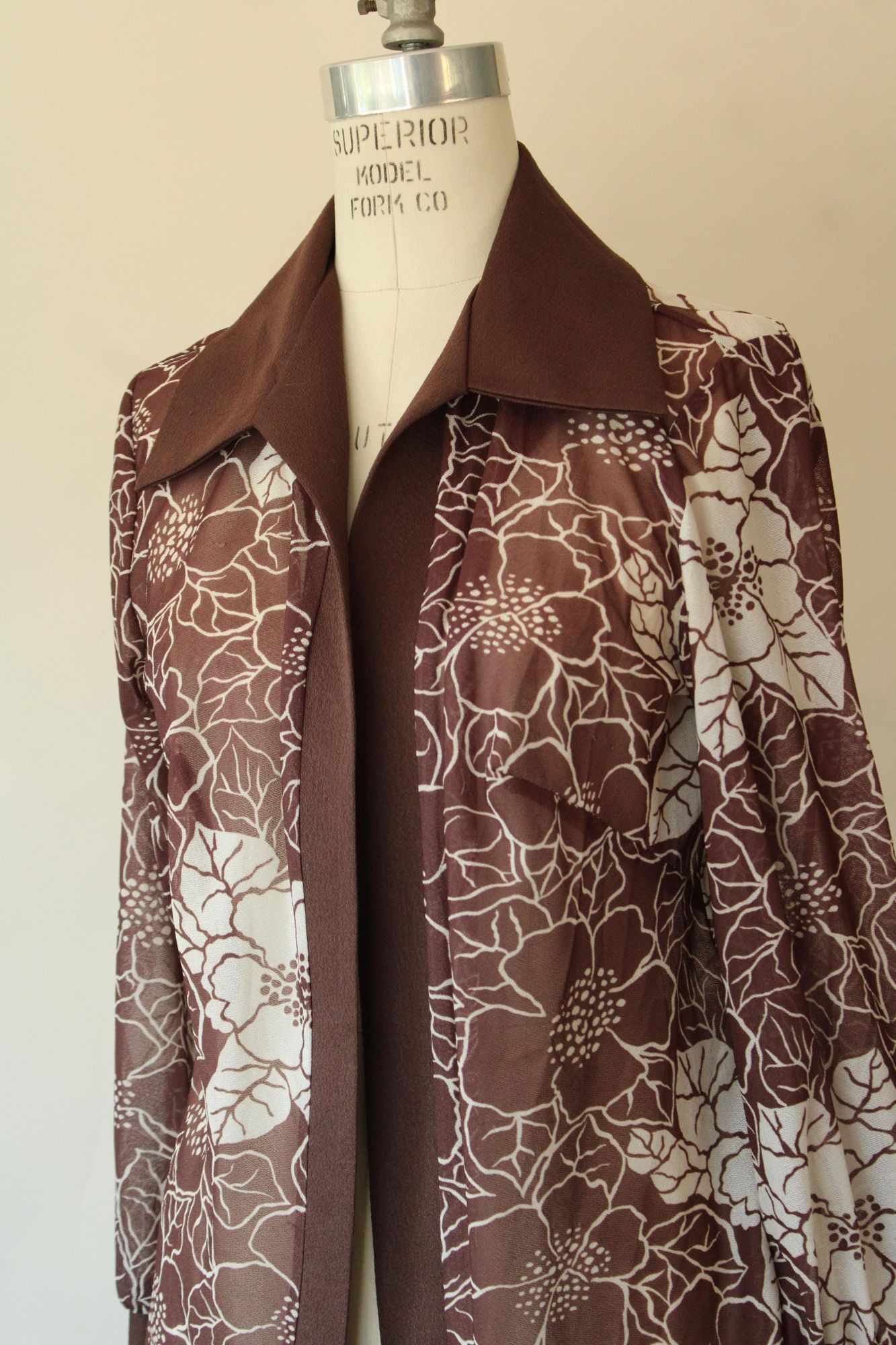Vintage Vintage 1970s Shirt, Dagger Collar Floral Print Open Blouse Size M / US 6-8 / IT 42-44 - 7 Thumbnail