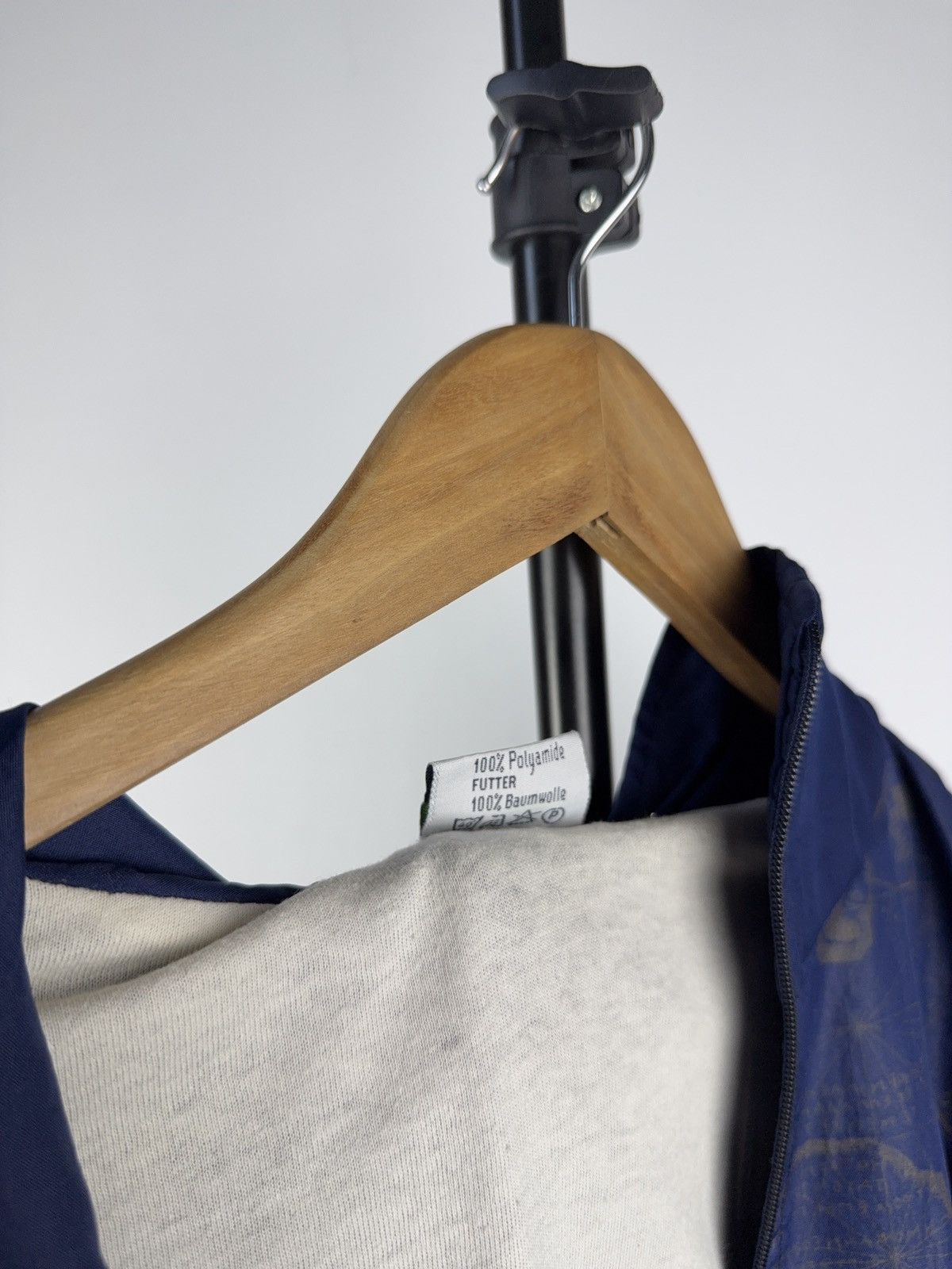 Bogner Vintage Bogner Map Print Windbreaker Jacket Navy Blue L Size US L / EU 52-54 / 3 - 11 Thumbnail