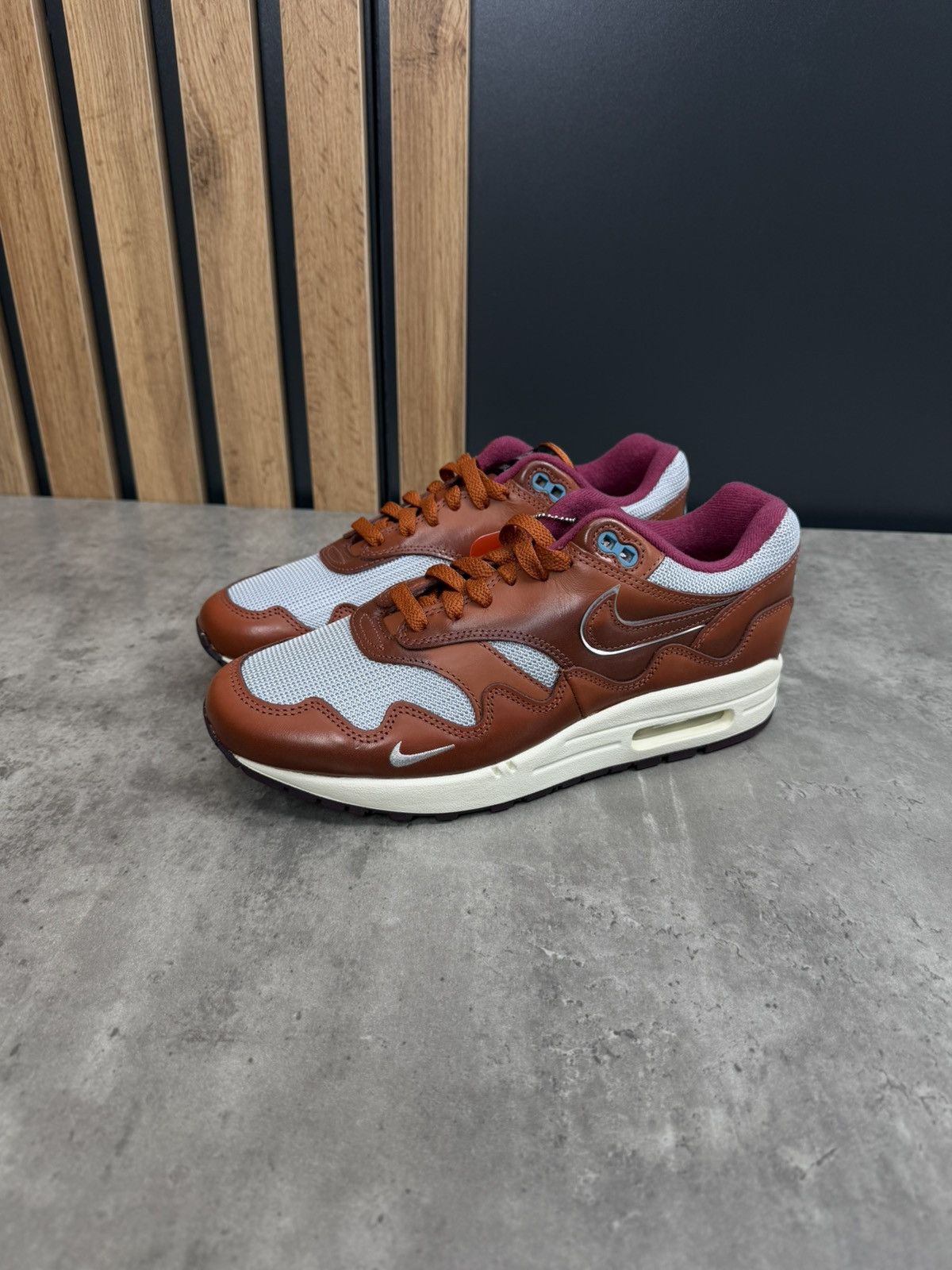 Nike Nike Air Max 1 Patta The Next Wave Dark Russet Size US 10 Size US 10 / EU 43 - 2 Thumbnail