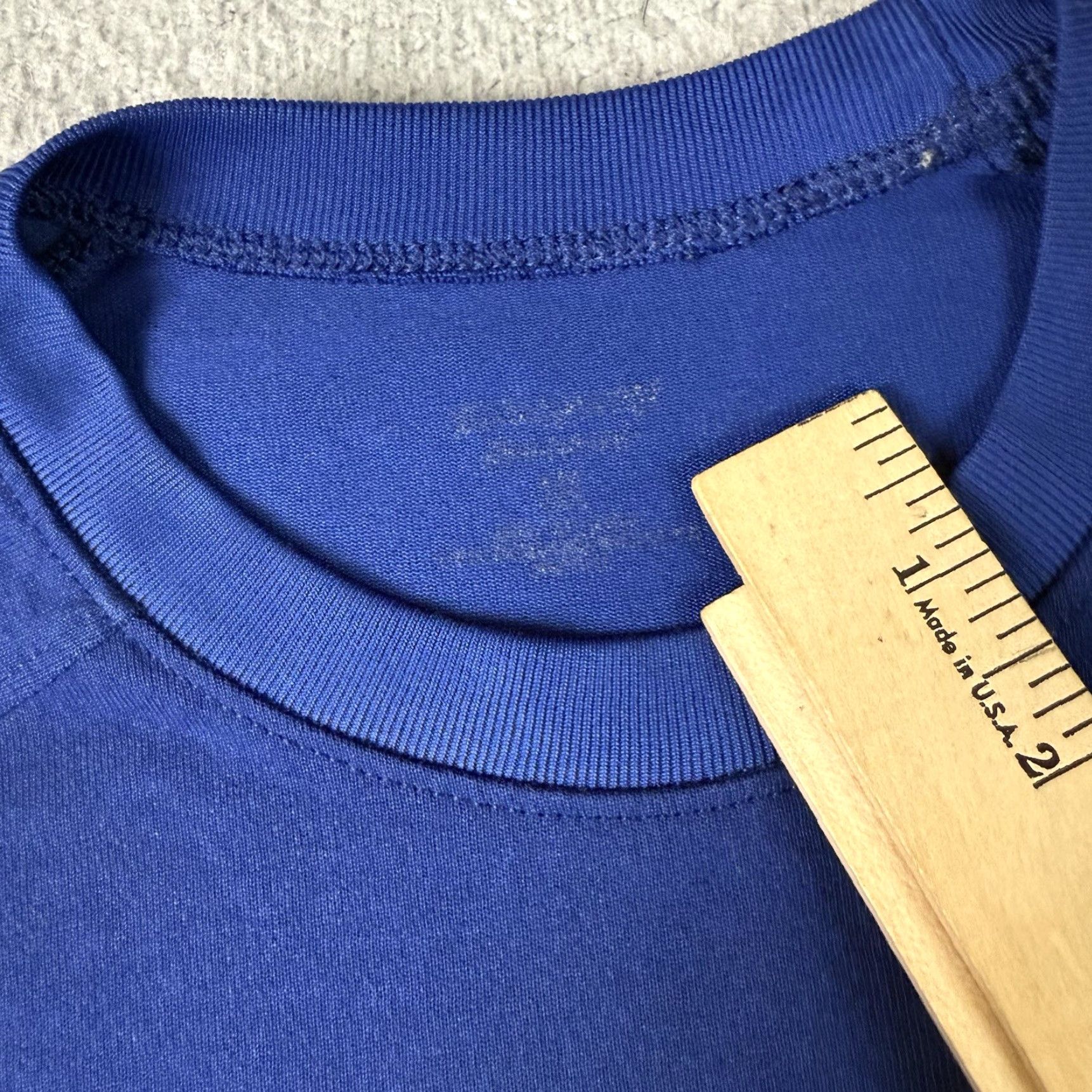 Patagonia VINTAGE Patagonia Capilene Shirt Mens Small Blue All Seasons Breathable Logo Short Sleeve Crew Neck Base Layer 90s Size US S / EU 44-46 / 1 - 5 Thumbnail