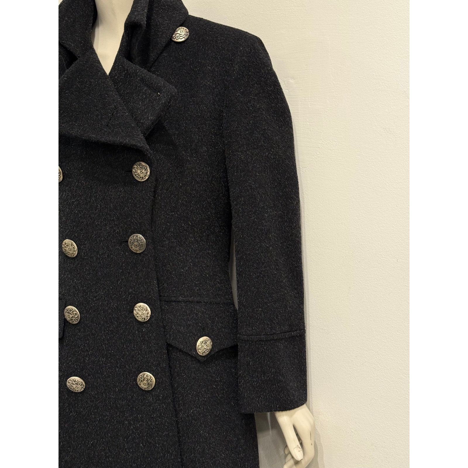 Dolce & Gabbana 1990s Dolce & Gabbana double breasted military wool coat Size M / US 6-8 / IT 42-44 - 8 Thumbnail