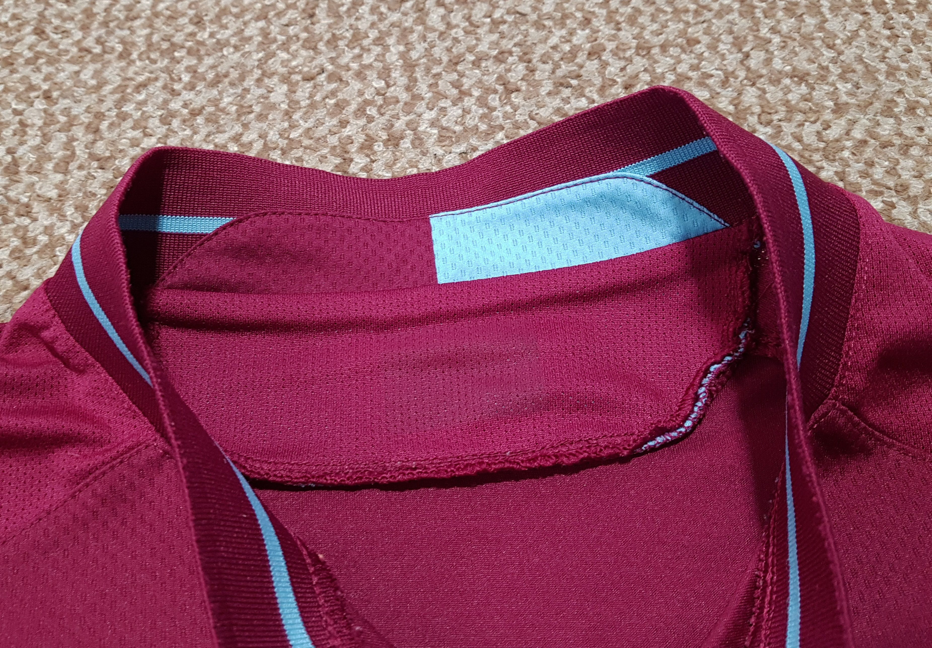 Macron Macron West Ham United 2012/13 Home Soccer Jersey Shirt sz L Size US L / EU 52-54 / 3 - 13 Thumbnail