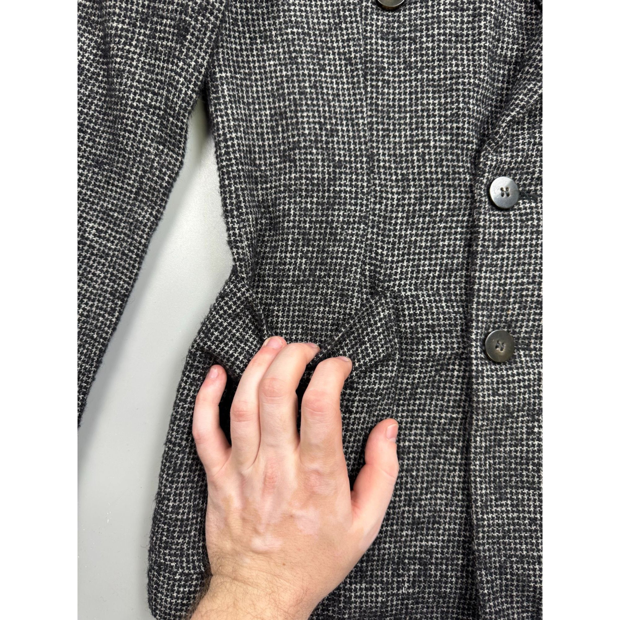 Other Maestrami Double Breasted Wool Blend Tweed Blazer (Y1258) Size 38R - 4 Thumbnail