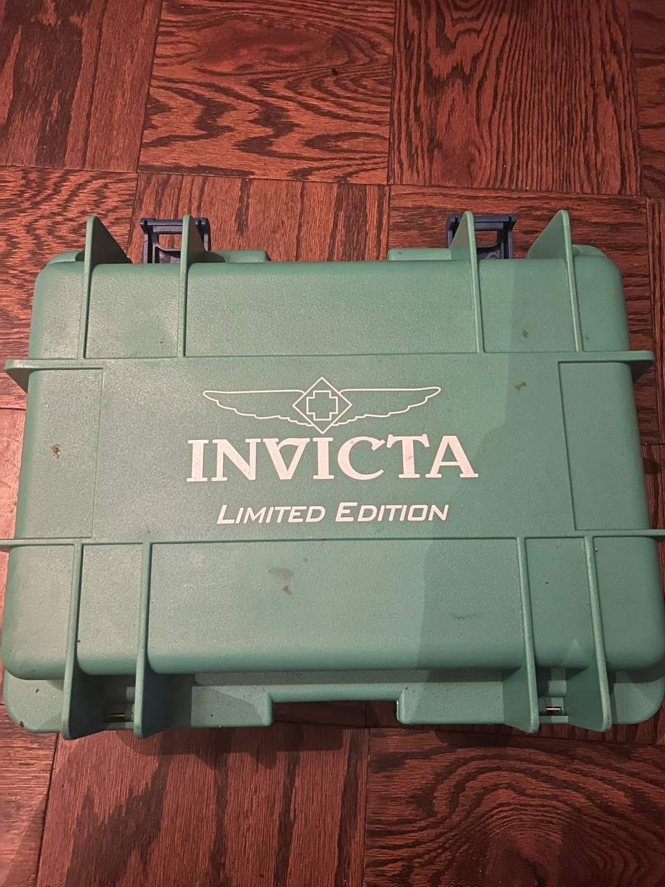 Invicta Invicta Lot Of 8 Size ONE SIZE - 1 Thumbnail