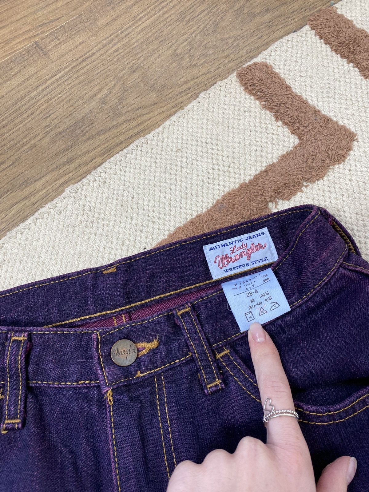 Wrangler 1990’s WASHER GRADIENT PURPLE/VIOLET WRANGLER JEANS Size 28" / US 6 / IT 42 - 6 Thumbnail