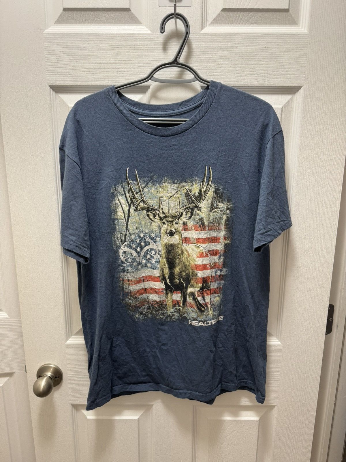 Realtree RealTree Deer American Flag Hunting Vintage Faded Shirt Blue Size US L / EU 52-54 / 3 - 1 Thumbnail