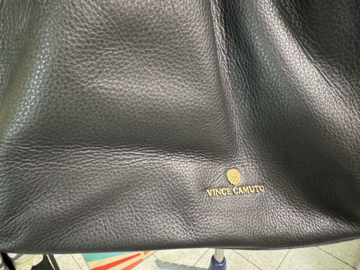 Vince Camuto Vince Camuto Large Black Pebble Shoulder Bag Size ONE SIZE - 3 Thumbnail