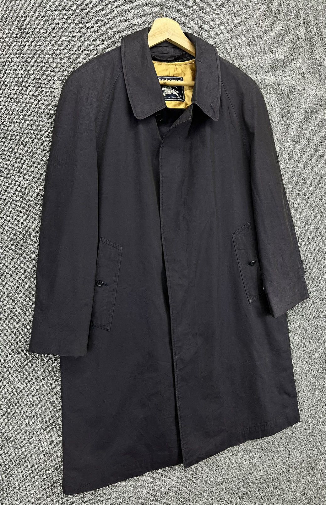 Burberry Vintage Burberry Button Up Luxury Long Jacket Size US M / EU 48-50 / 2 - 2 Thumbnail