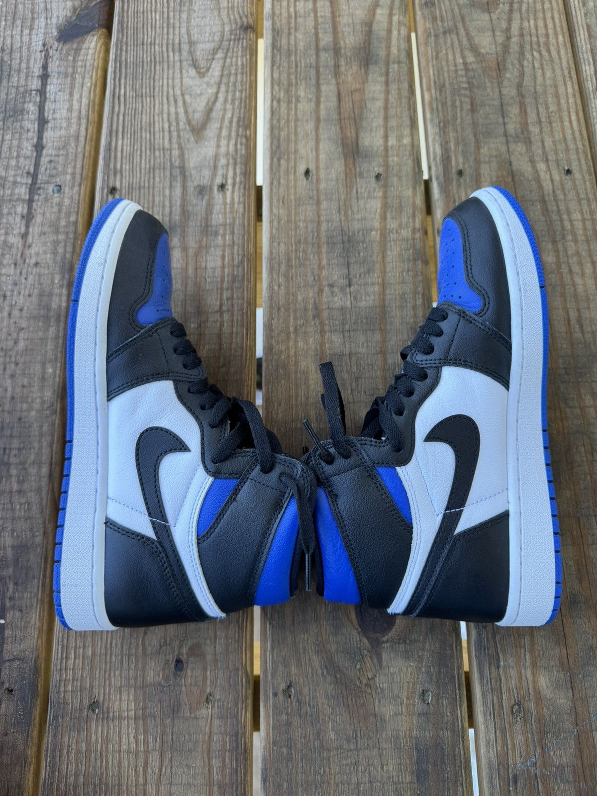 Nike Nike Air Jordan 1 Retro High OG ‘Royal Toe' Size US 9 / EU 42 - 4 Thumbnail