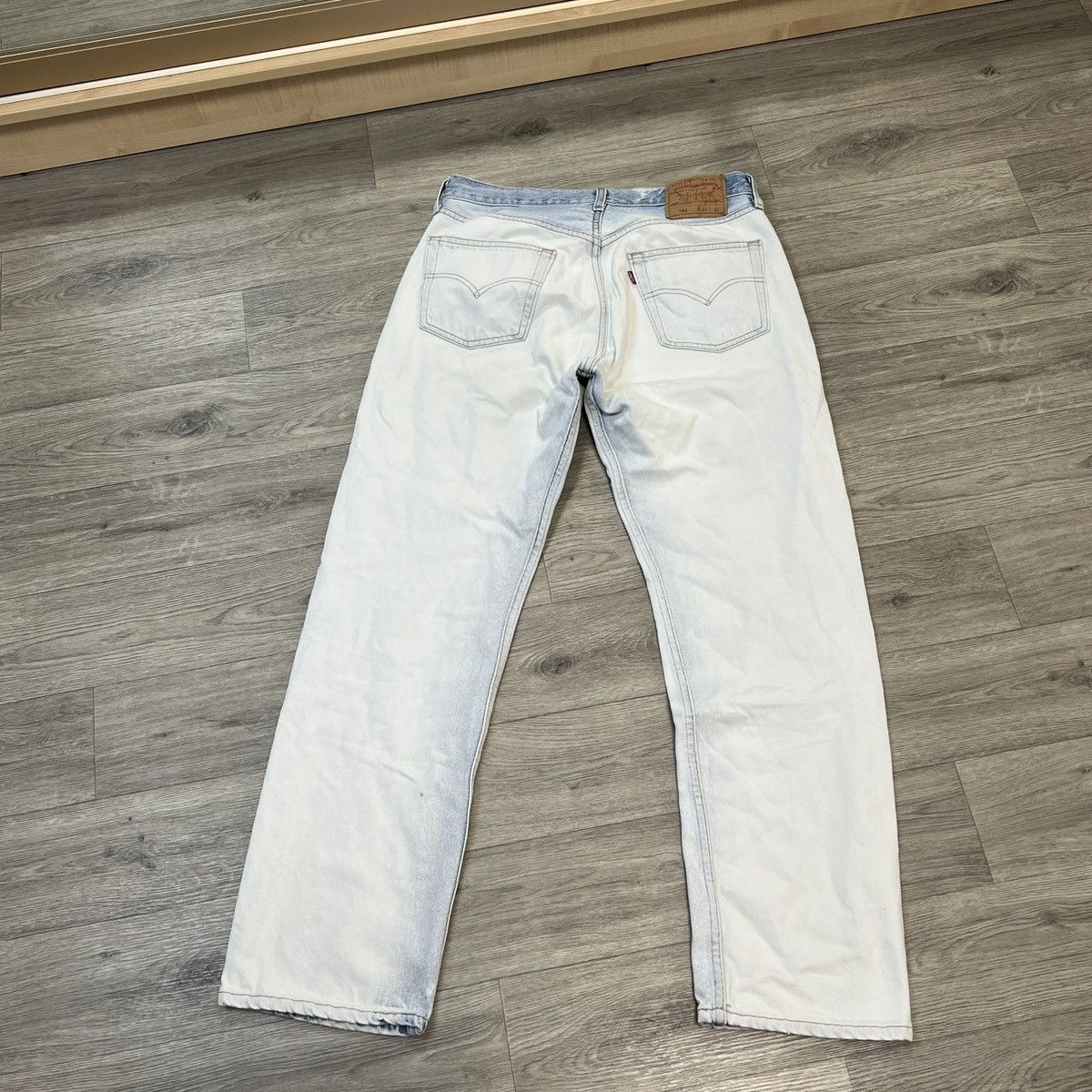 Levi's Vintage Clothing Vintage USA Levis 501 Button Fly Jeans, Light Wash Fade Size US 34 / EU 50 - 1 Thumbnail