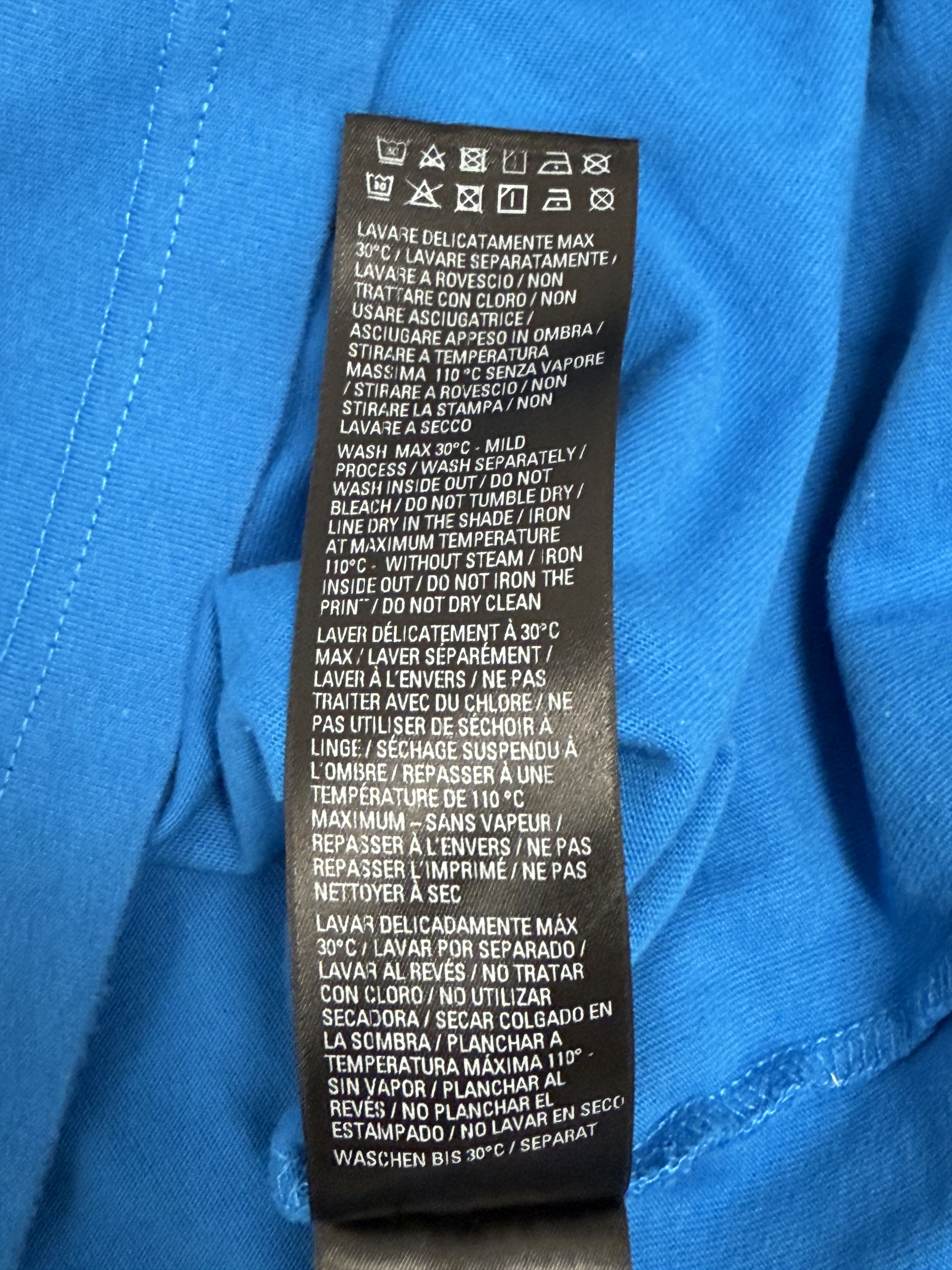 Balenciaga Balenciaga Strike Tee Size US L / EU 52-54 / 3 - 8 Thumbnail